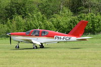 PH-FCF @ EGTH - Landing at Old Warden.