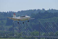 HB-YIY @ LSZG - Initial climb