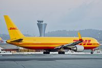 N284DH @ KSFO - SFO 2019. - by Clayton Eddy