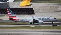 N833NN @ KMIA - American 737-823