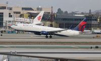 N835DN @ KLAX - Delta 737-932 - by Florida Metal