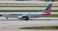 N836NN @ KMIA - American 737-823