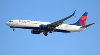 N837DN @ KTPA - Delta 737-932 - by Florida Metal