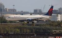 N864DN @ KFLL - Delta 737-932 - by Florida Metal