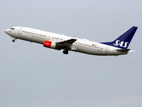 LN-RCY @ EKCH - LN-RCY taking off rw 22R