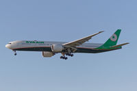 B-16731 @ CYVR - Landing - by Guy Pambrun