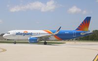 N252NV @ KRFD - Airbus A320-214 - by Mark Pasqualino