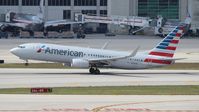 N896NN @ KMIA - American 737-823