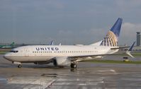 N27734 @ KORD - Boeing 737-724 - by Mark Pasqualino