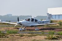 OK-UHE @ EDDK - Cirrus Design SR-22 - Private - 3863 - OK-UHE - 04.09.2018 - CGN - by Ralf Winter