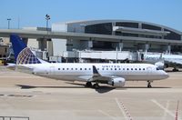 N209SY @ KDFW - ERJ-170-200LR