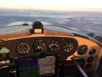 N77401 - Flight into Moses Lake WA. - by Phil Stout