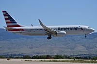 N886NN @ KBOI - Over the numbers for RWY 10R.