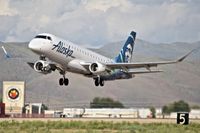 N181SY @ KBOI - Take off from RWY 28L.