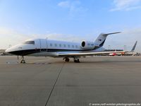 OE-INK @ EDDK - Bombardier CL-600-2B16 Challenger 605 - Transair 5825 - OE-INK - 25.02.2016 - CGN - by Ralf Winter