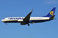 EI-DLE @ EHEH - Ryanair B738 on short final. - by FerryPNL