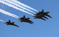 163462 @ KOSH - Air Venture 2018 - by Florida Metal