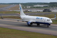 YR-BMI @ ESSA - Blue Air