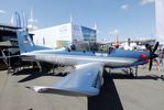 OE-VGE @ LFPB - Diamond DART-550 at the Aerosalon 2019, Paris - by Ingo Warnecke