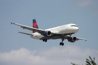 N352NW @ KTPA - TPA spotting - by Florida Metal