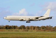 4X-JYV @ LFRB - Israeli Air Force Boeing 707-3L6C, On final rwy 25L, Brest-Bretagne Airport (LFRB-BES) - by Yves-Q