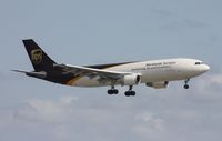 N125UP @ KMIA - MIA spotting - by Florida Metal