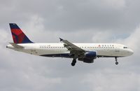 N360NW @ KMIA - MIA spotting - by Florida Metal