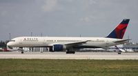 N530US @ KMIA - MIA spotting - by Florida Metal