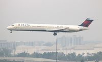 N904DE @ KFLL - FLL spotting