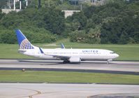 N14250 @ KTPA - Boeing 737-824