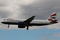 G-EUUN @ EGLL - Landing RWY 27L - by DominicHall