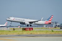 N116AN @ KSFO - Departing runway 01 SFO 2019. - by Clayton Eddy