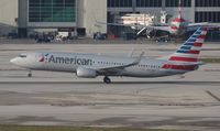 N922NN @ KMIA - MIA spotting - by Florida Metal