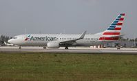 N926NN @ KMIA - MIA spotting - by Florida Metal
