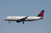 N329NW @ KMIA - MIA spotting - by Florida Metal