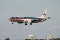 N824NN @ KMIA - MIA spotting - by Florida Metal