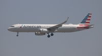 N933AM @ KLAX - LAX spotting