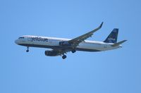 N934JB @ KSFO - SFO spotting - by Florida Metal