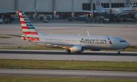 N934NN @ KMIA - MIA spotting - by Florida Metal