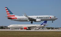 N937NN @ KMIA - MIA spotting - by Florida Metal