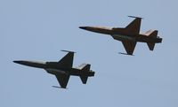 761571 @ KOSH - Air Venture 2018 - by Florida Metal