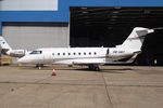 OE-HKT @ EGGW - at Luton