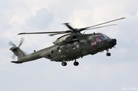 ZJ998 @ EGDY - ZJ998 at RNAS Yeovilton - by Liam Toohill