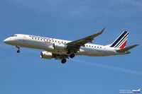 F-HBLL @ LFBD - Hop Air France new livery. 
Flight A53213 from Rome on final 23.