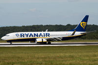 SP-RSU @ EGGD - Landing RWY 27