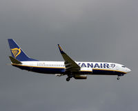 EI-GJS @ EKCH - EI-GJS landing rw 04L