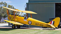 VH-DWD @ YSEN - De Havilland DH 82A Tiger Moth VH-DWD Serpentine 25-09-16.