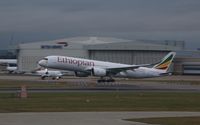 ET-AWM @ LHR - Landing Rwy 27 LHR - by AirbusA320