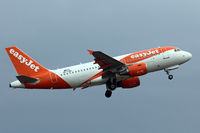 OE-LQQ @ CPH - Copenhagen 30.7.2019 T/O R-22R - by leo larsen