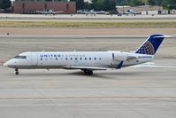 N909SW @ KBOI - Taxiing on Alpha.